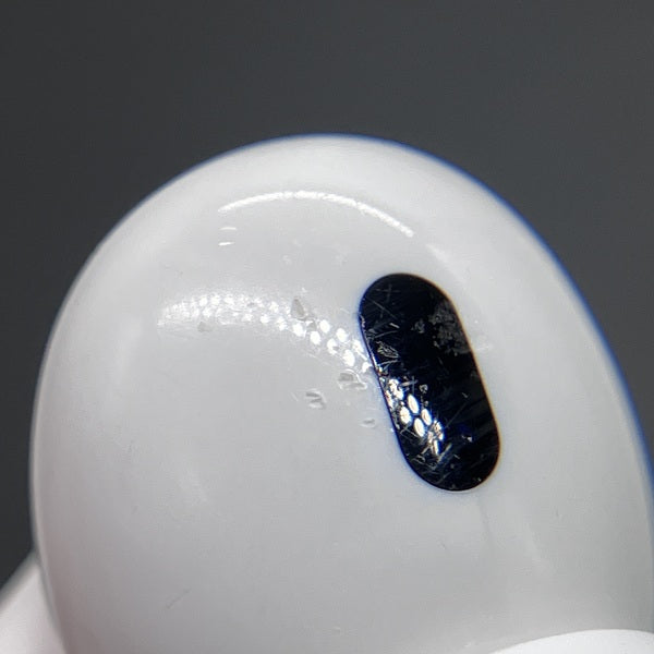【中古】AirPods Pro (第2世代) MQD83J/A【秋葉原】