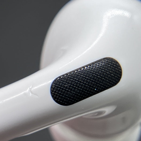 【中古】AirPods Pro (第2世代) MQD83J/A【秋葉原】