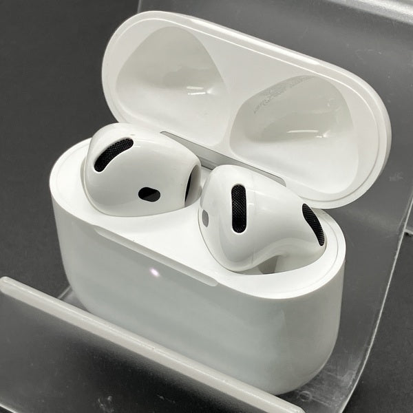 【中古】AirPods 4 MXP93J/A（アクティブノイズキャンセリング搭載）【日本橋】