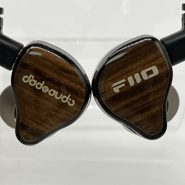 【中古】JH13 Black 【FIO-IEM-JH13-B】【日本橋】