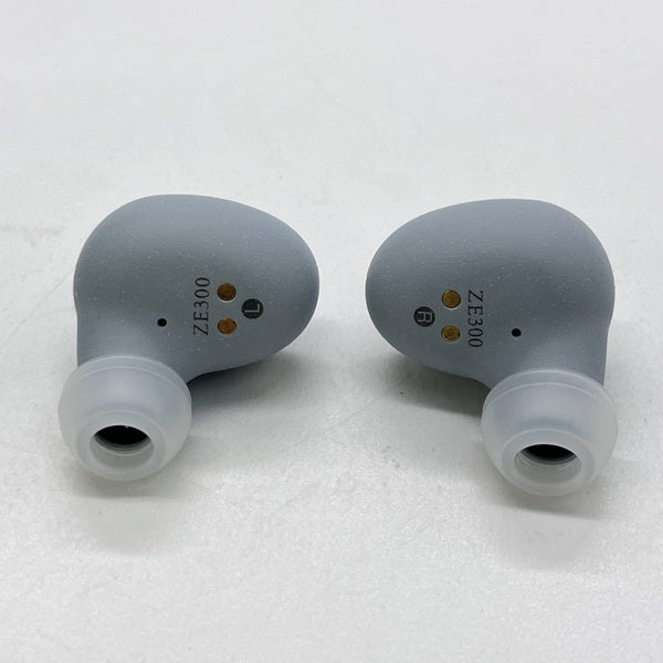 【中古】ZE300 SKY GRAY【秋葉原】