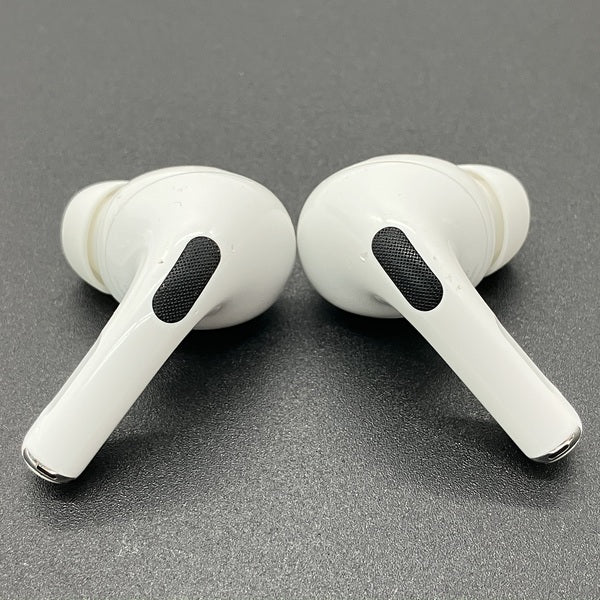 【中古】MagSafe充電ケース(USB-C)付きAirPods Pro(第2世代) MTJV3JA【日本橋】