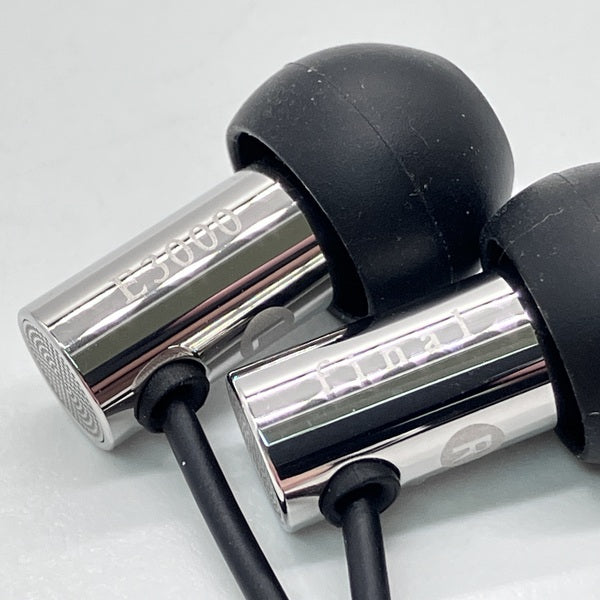 【中古】E3000 【FI-E3DSS】【名古屋】