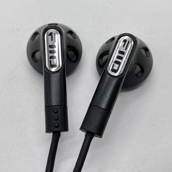 【中古】FF1 Black 【FIO-IEM-FF1-B】【秋葉原】