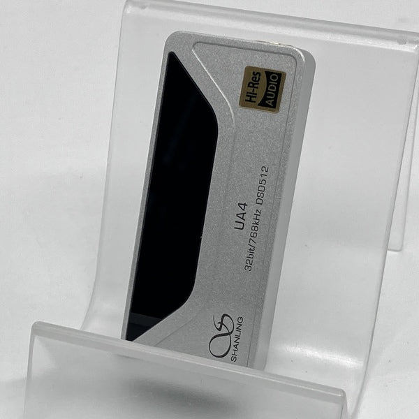 【中古】UA4 シルバー【秋葉原】