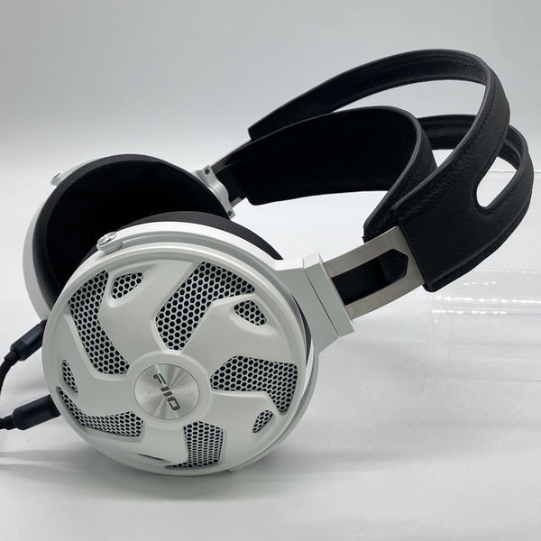 【中古】FT3 White & Black【秋葉原】