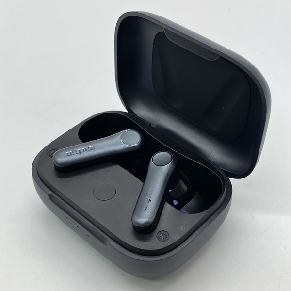 【中古】Air Pro 4 - Black【秋葉原】
