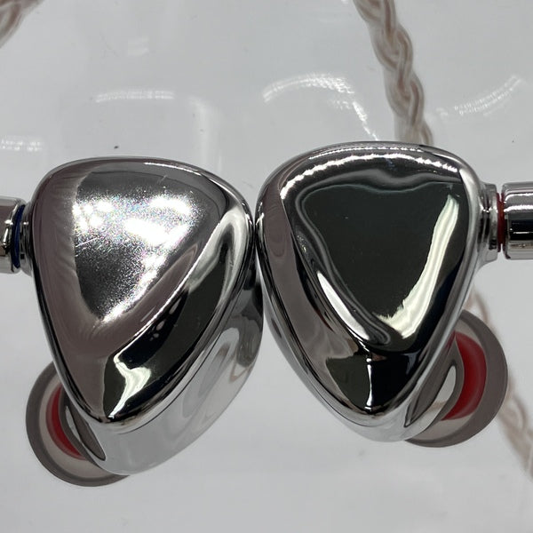【中古】FX17 【FIO-IEM-FX17-S】【秋葉原】
