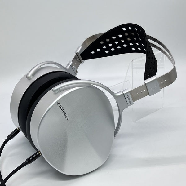 【中古】ISVARNA【秋葉原】