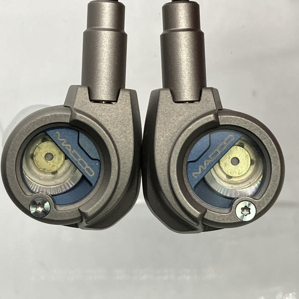 【中古】Typ930 【MDO-T930-TI】【秋葉原】