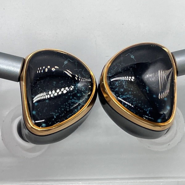 【中古】NX8 Special Edition (3.5mm/4.4mm)【秋葉原】