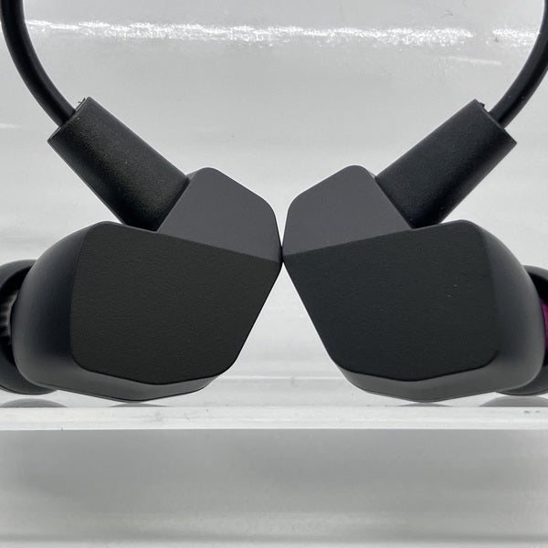 【中古】VR3000 for Gaming 【FI-VR3DPLMB】【秋葉原】