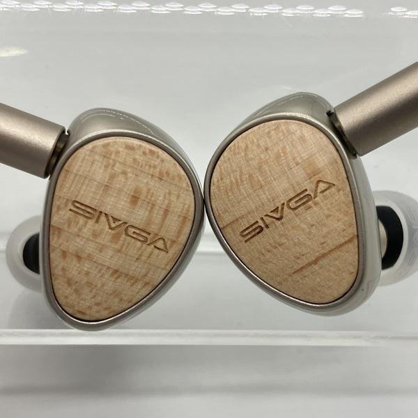 【中古】Que【日本橋】