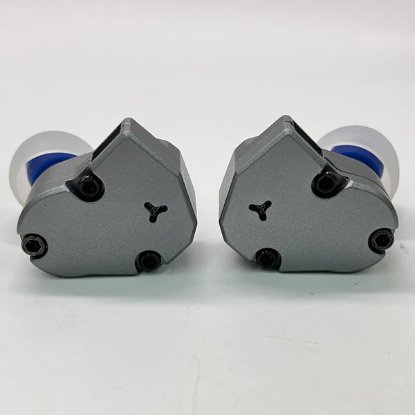 【中古】TinHiFi C2 MECH WARRIOR（ケーブル欠品）【秋葉原】