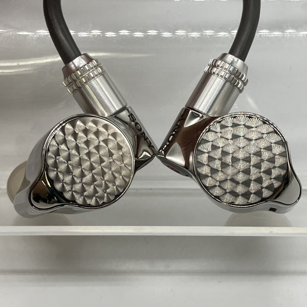 【中古】IER-Z1R【秋葉原】