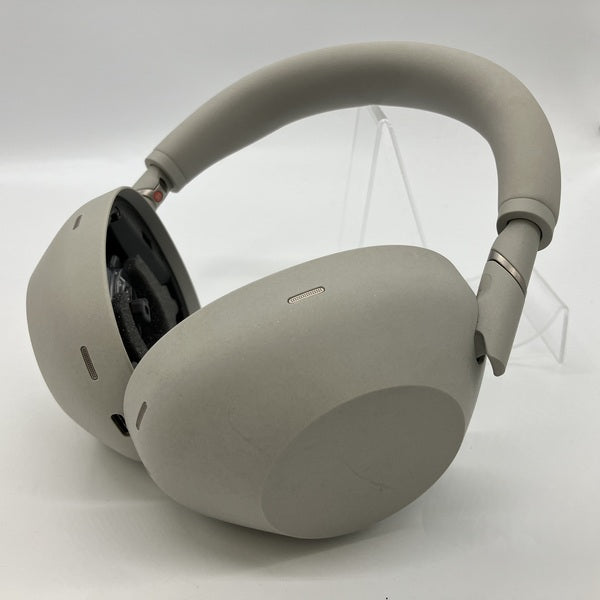 【中古】WH-1000XM6 SM プラチナシルバー(イヤーパッド欠品)【秋葉原】