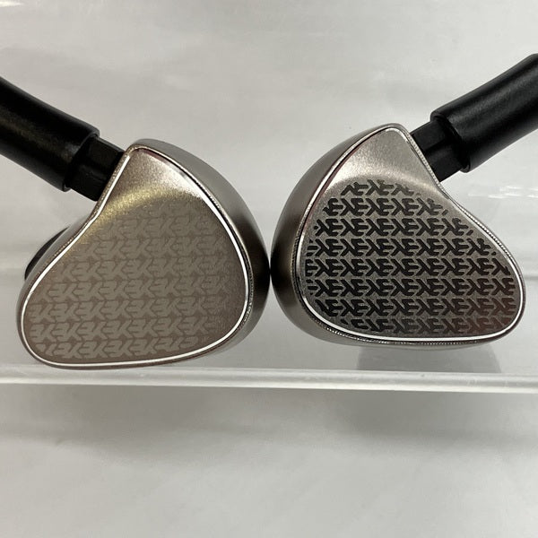 【中古】Halcyon【秋葉原】